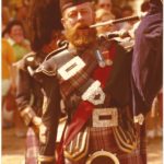 Auch schottische Traditionen waren in den 1970er Jarhen auf dem Deutsch-Amerikanischen Volksfest vertreten, im Bild ein Schotte mit Dudelsack. -- Bild: Archiv Kultur- und Militärmuseum Grafenwöhr