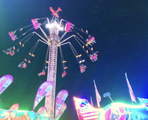 Deutsch-Amerikanisches Volksfest Grafenwöhr 2019, Fahrgeschäft Aviator -- Bild: volksfest-grafenwoehr.de