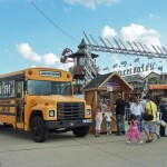 Eingang zum 52. Deutsch-Amerikanischen Volksfest, 2012 in Berlin-Moabit, Heidestraße.