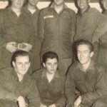 elvis-mit-soldaten-in-grafenwoehr