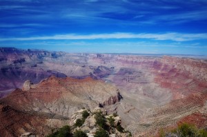 Einmal an den Klippen des Grand Canyon in Arizona stehen? - Der Urlaubskredit lässt diesen Traum in Erfüllung gehen -- Photo Credit: volksfest-grafenwoehr.de